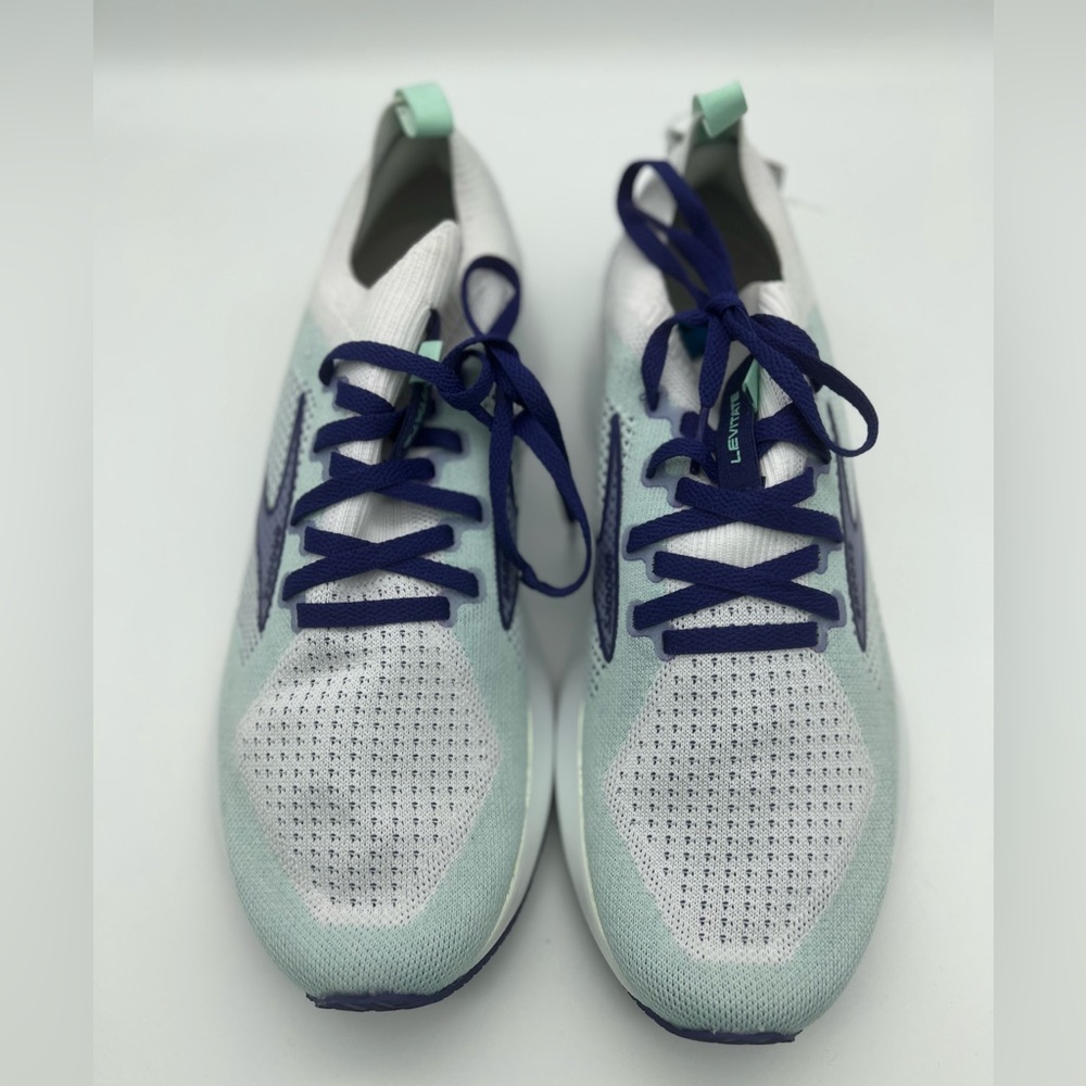 Brooks Levitate StealthFit 5 Running Shoe -Size 10